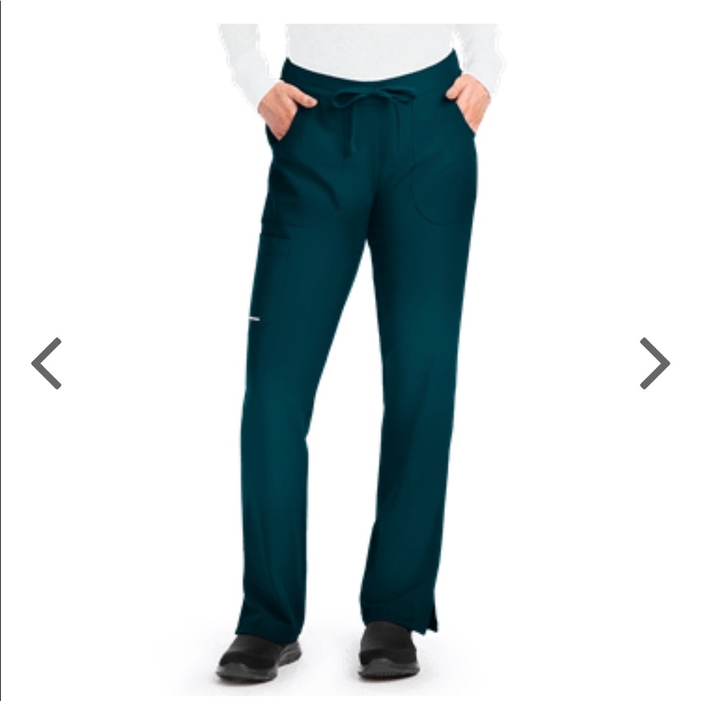 Sketchers by Barco cargo pants, size large in Bahama blue/caribbean blue